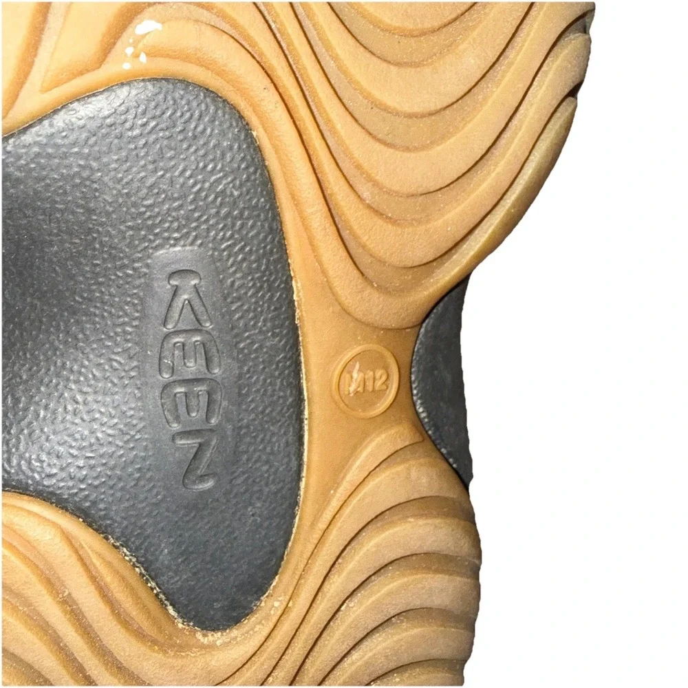 Men's Keen Yogui Arts slip-on EVA Clog Gray Size 12 Rubber Camping Hiking